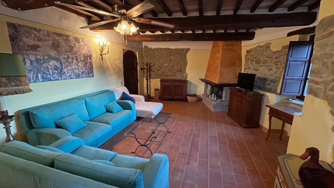 Castello Di Gaiche Apartamento Collebaldo Exterior foto